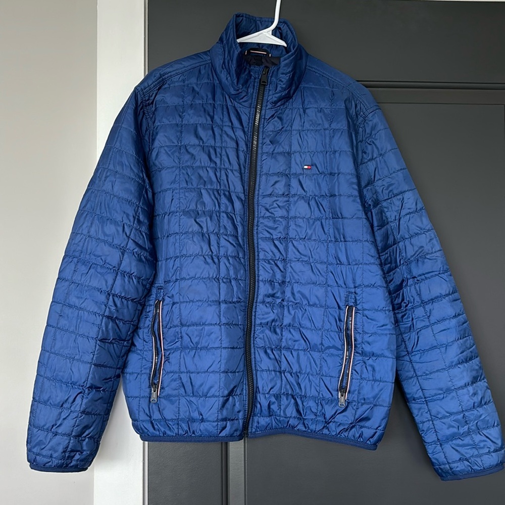 Tommy hilfiger. Excellent condition.